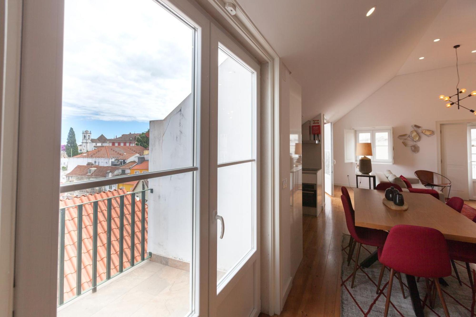 Flh Portas Do Sol Duplex With Terrace Apartment Lisbon Luaran gambar