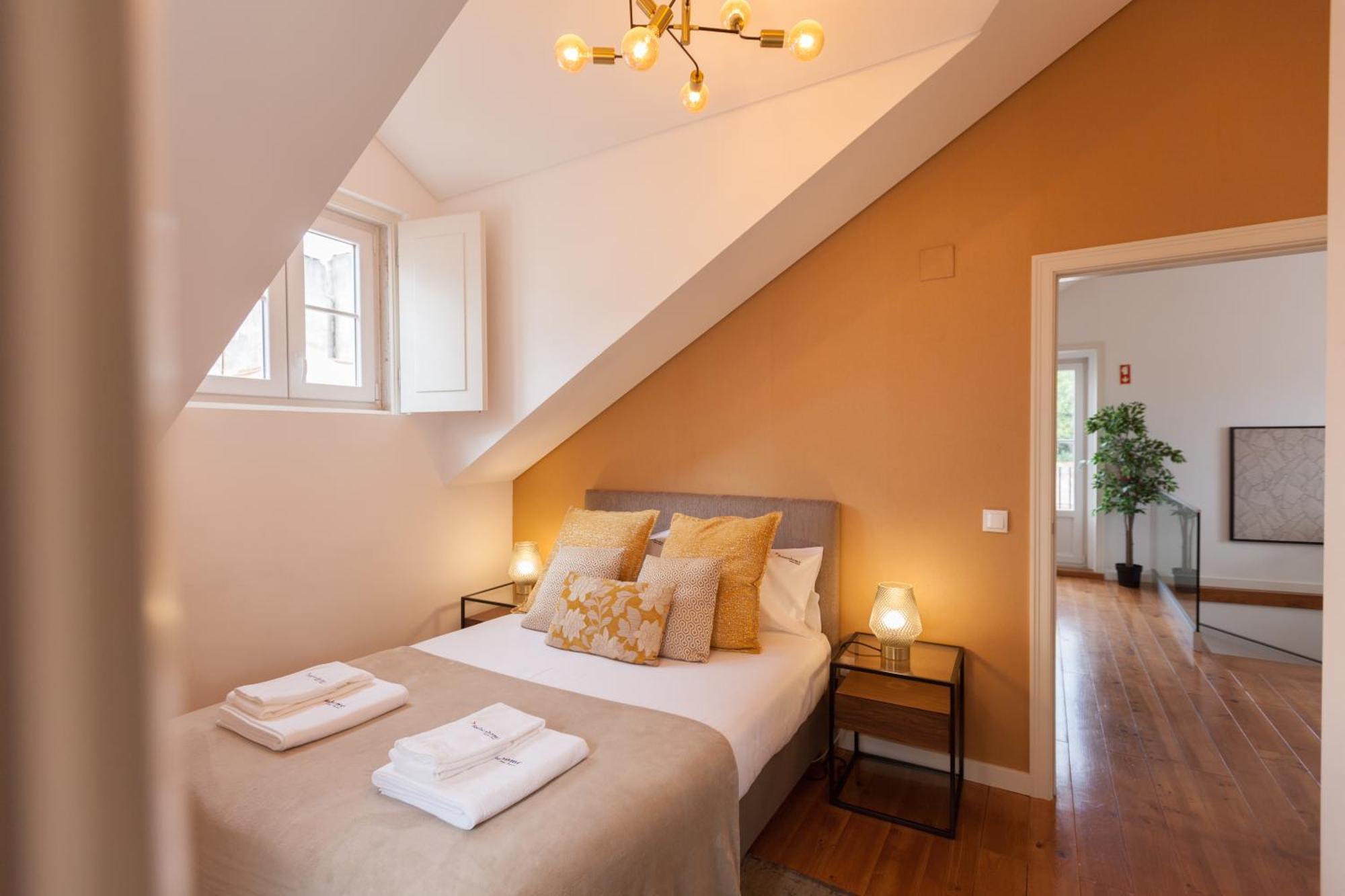 Flh Portas Do Sol Duplex With Terrace Apartment Lisbon Luaran gambar